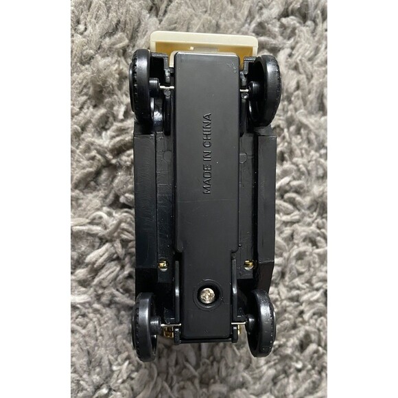 Readers Digest Toy Truck Ambulance, Vintage - Picture 6 of 7